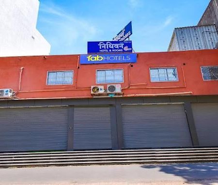 Fabhotel Nidhivan, Udhna Junction Сурат Екстер'єр фото