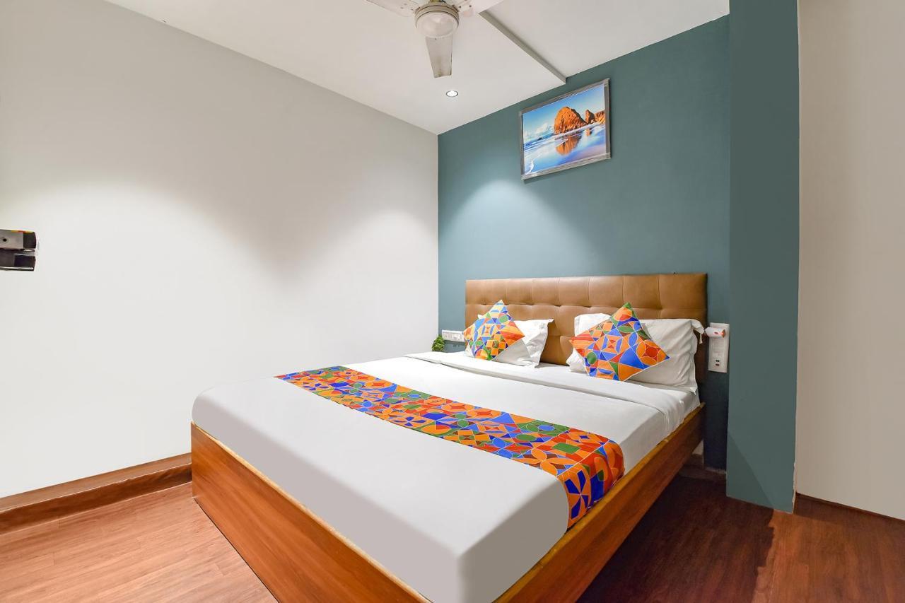 Fabhotel Nidhivan, Udhna Junction Сурат Екстер'єр фото