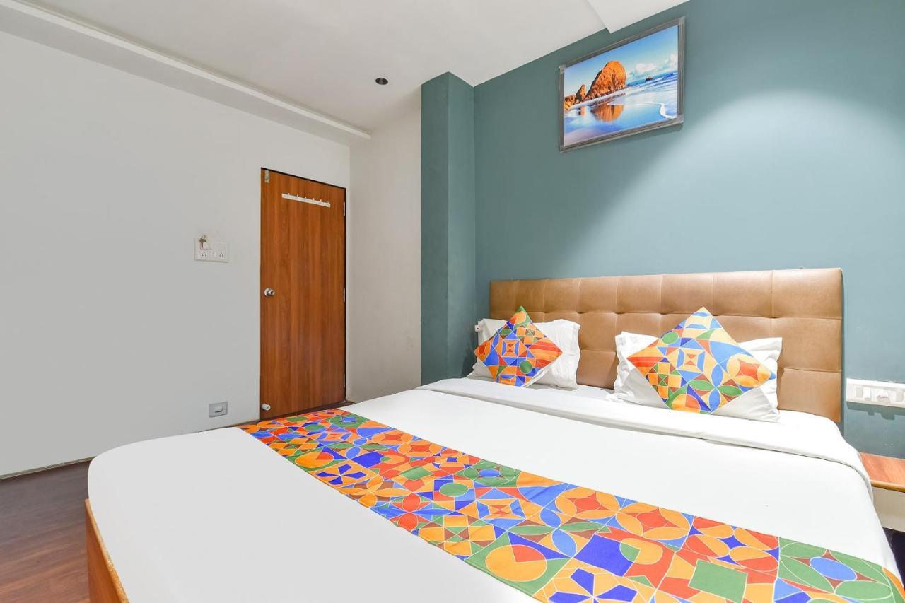 Fabhotel Nidhivan, Udhna Junction Сурат Екстер'єр фото