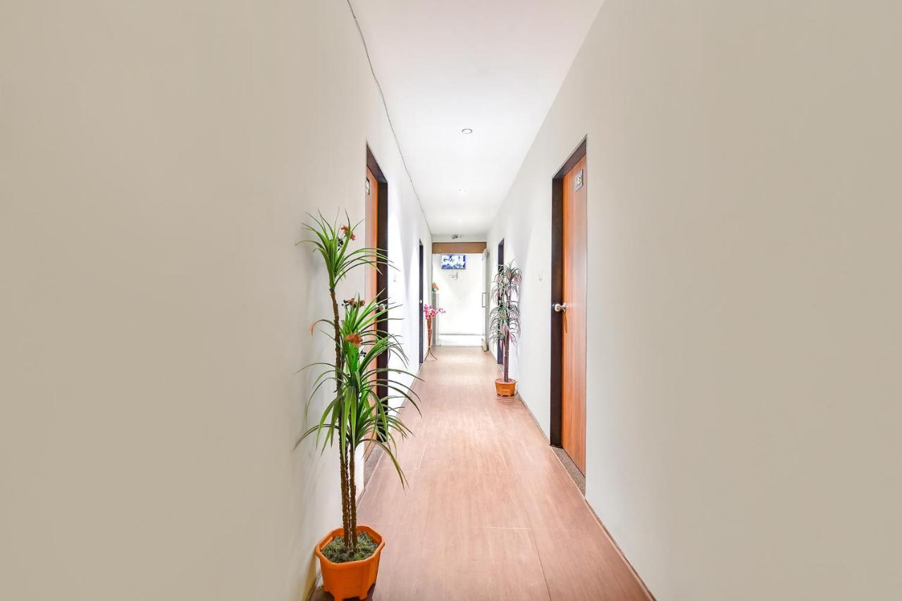 Fabhotel Nidhivan, Udhna Junction Сурат Екстер'єр фото