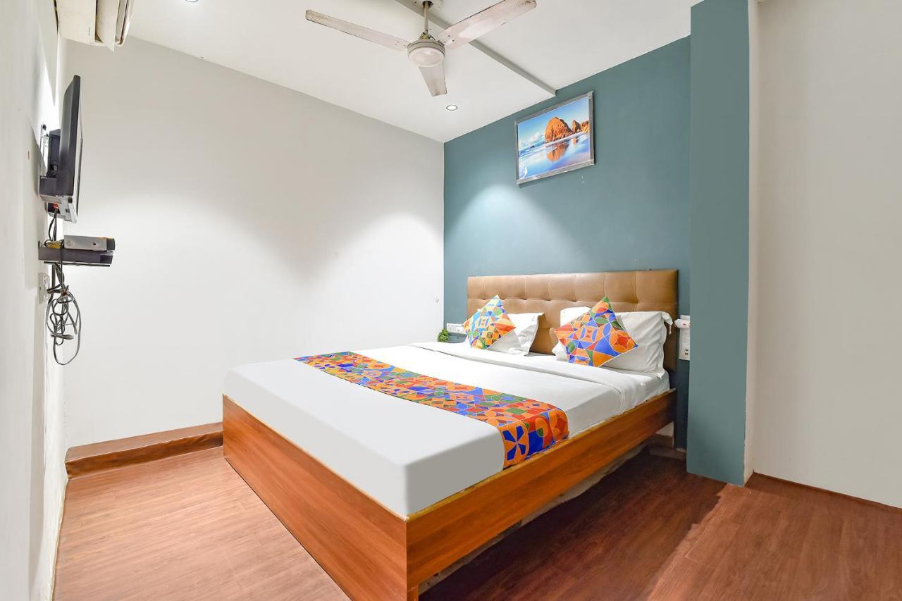 Fabhotel Nidhivan, Udhna Junction Сурат Екстер'єр фото
