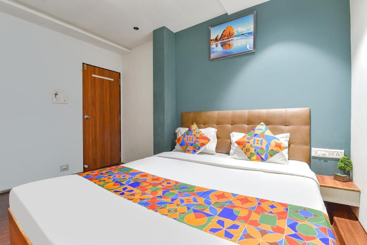 Fabhotel Nidhivan, Udhna Junction Сурат Екстер'єр фото